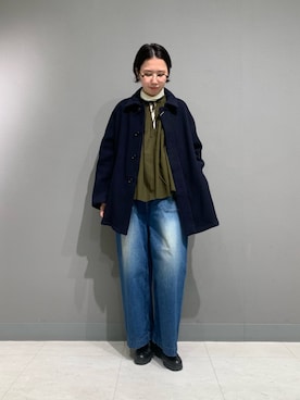 「アイテム（ステンカラーコート）」を使った、yoshidadaさん（レディース・162cm）の秋コーディネート