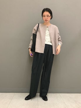 「アイテム（ノーカラージャケット）」を使った、yoshidadaさん（レディース・162cm）の秋コーディネート