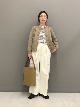 「かぐれ（カグレ）のユーティリティーイージーパンツ（その他パンツ）」を使った、yoshidadaさん（レディース・162cm）の秋コーディネート