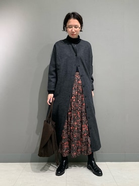 「かぐれ（カグレ）のBEAUTIFUL SHOES　MIDDLE-CUT SIDEGORE（ブーツ）」を使った、yoshidadaさん（レディース・162cm）の秋コーディネート