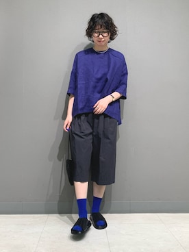 「かぐれ（カグレ）のリネンクルーネック半袖シャツ（シャツ/ブラウス、ブルー系）」を使った、yoshidadaさん（レディース・162cm）の春コーディネート