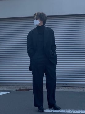 「オールブラック」｜「アイテム（サロペット/オーバーオール）」を使った、京丸さん（メンズ・170cm）の春コーディネート