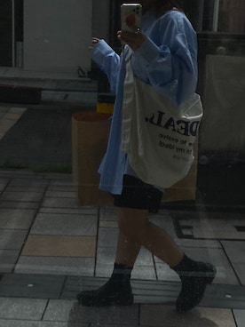 「CiNTAS（シンタス）のアイテム」を使った、チナツさん（レディース・147cm）の秋コーディネート