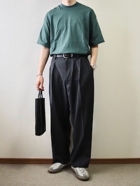 「グレーパンツ」｜「アイテム（その他）」を使った、takakiさん（メンズ・165cm）の夏コーディネート
