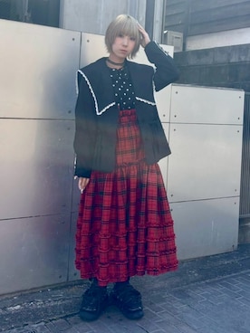 「アイテム（ジャンパースカート、レッド系）」を使った、CandyStripperさん（レディース・160cm）の秋コーディネート