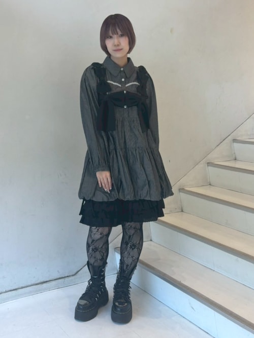 3211y美品 キャンディストリッパー ティアードシャツワンピース 黒 M 3211y美品 キャンディストリッパー ティアードシャツワンピース 黒 M