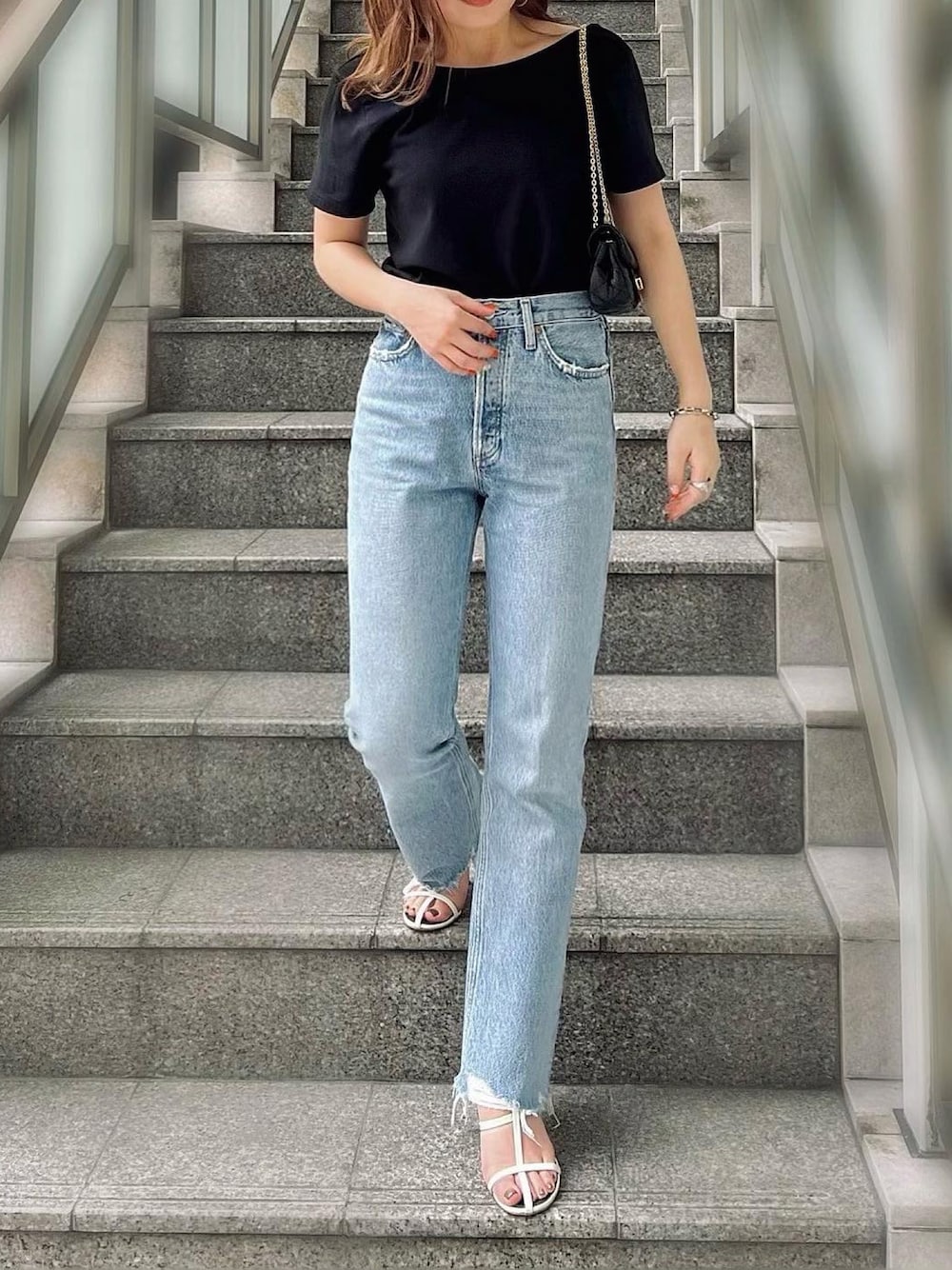 「UngridのバックオープンTee（Tシャツ/カットソー、ブラック系）」を使った、Manaeさん（レディース・155cm）の夏コーディネートの1枚目の写真
