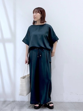 「Elura（エルーラ）の【イージーケア・防シワ機能付き】サラサラリラクシーワイドパンツ＜低身長サイズあり＞/656777（その他パンツ、グリーン系）」を使った、かわこさん（レディース）の夏コーディネート