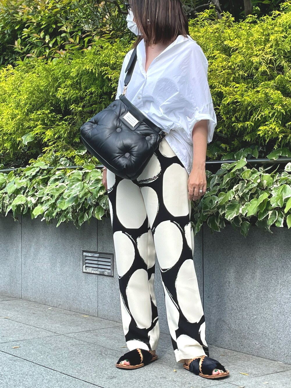 「support surfaceのアイテム（シャツ/ブラウス、ホワイト系）」を使った、mikiさん（レディース・158cm）の夏コーディネートの1枚目の写真