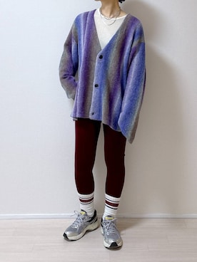 「LAKOLE（ラコレ）のグラデストライプカーディガン/146463（カーディガン/ボレロ）」を使った、はやまさんさん（レディース・165cm）の冬コーディネート
