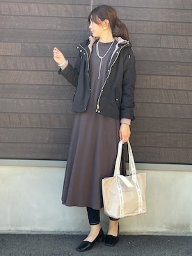 「トートバック」｜「アイテム（ジャケット/アウター）」を使った、yokoyama_yuuuさん（レディース・173cm）の秋コーディネート