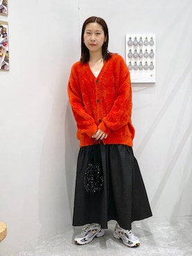 なかじさんの「シャギーヤーンニットカーデ　983908」を使ったコーディネート