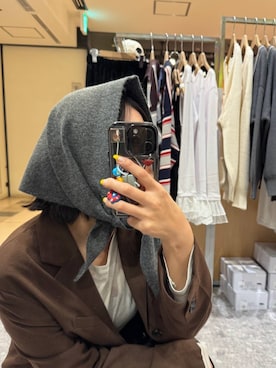 「LOWRYS FARM（ローリーズファーム）のアイテム（ストール/ショール）」を使った、なかじさん（レディース・165cm）の秋コーディネート