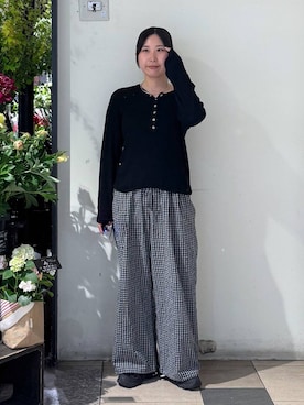 「LOWRYS FARM（ローリーズファーム）のステンレスフープチョーカー 127295（チョーカー、シルバー系）」を使った、なかじさん（レディース・165cm）の春コーディネート
