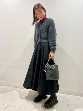 「SMELLY（スメリー）のアイテム（ピアス（両耳用））」を使った、inaさん（レディース・165cm）の冬コーディネート