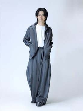 「OOFOS（ウーフォス）のOOFOS x Children of the discordance / x OOcloog コラボ ウークロッグ サンダル（サンダル）」を使った、KENTO TAKAHASHIさん（メンズ・170cm・30代）の秋コーディネート