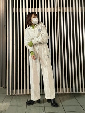 「AS KNOW AS plus（アズノゥアズプラス）のアイテム（スウェットパンツ）」を使った、くろだまやさん（レディース・157cm）の冬コーディネート