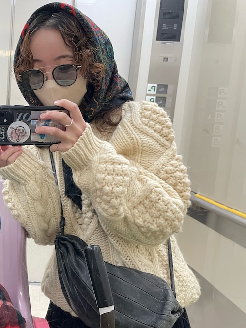 marimekko - Pikku Karla スエードショルダーバッグ マリメッコ]キャンディのラッピングをイメージしたバッグ Karla