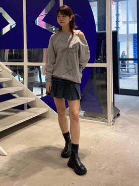 「アイテム（スウェット）」を使った、かなこさん（レディース・170cm・20代）の秋コーディネート