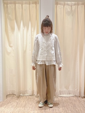 「Samansa Mos2（サマンサ モスモス）のエッグパンツ（その他パンツ）」を使った、マユさん（レディース・162cm）の秋コーディネート