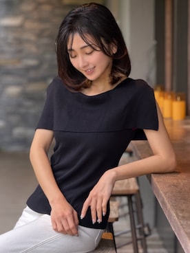 「by LEGNA（バイレグナ）のノースリーブ風  ケープデザインサマーニットトップス（ニット/セーター、ブラック系）」を使った、by LEGNAさん（レディース・157cm）の春コーディネート