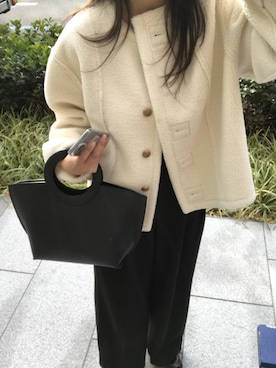 「アイテム（ムートンコート）」を使った、by LEGNAさん（レディース・159cm）の秋コーディネート