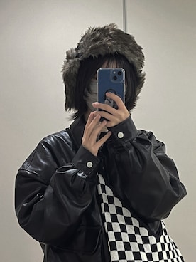 「韓国好きな人と繋がりたい」｜「アイテム（帽子）」を使った、사라사さん（レディース・153cm）の冬コーディネート