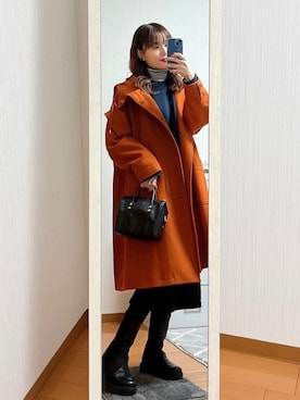 「フードコート」｜「アイテム（スウェット）」を使った、ひいさん（レディース・162cm）の冬コーディネート