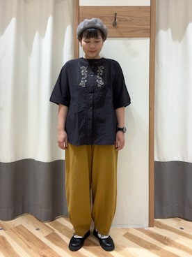 「刺繍」｜「アイテム（ハンチング/ベレー帽）」を使った、kohaku🐑さん（レディース・164cm）の秋コーディネート