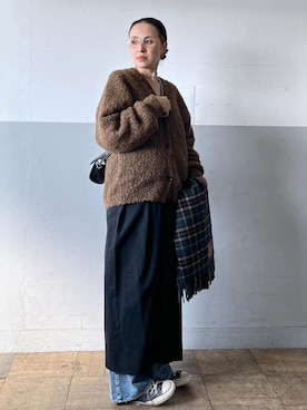 「アイテム（カーディガン/ボレロ）」を使った、カワバタさん（レディース・166cm・50代）の秋コーディネート