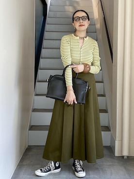 「ADAM ET ROPE'（アダムエロペ）の【PFT】P Tote Bag（トートバッグ、ブラック系）」を使った、カワバタさん（レディース・166cm）の夏コーディネート
