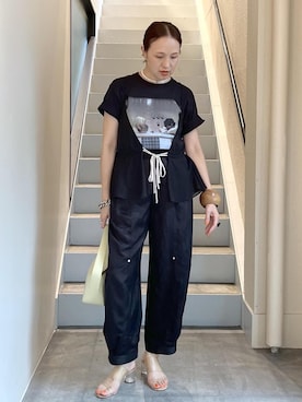 「ADAM ET ROPE'（アダムエロペ）のアジャストヘムクロップドパンツ（その他パンツ、ブラック系）」を使った、カワバタさん（レディース・166cm）の夏コーディネート