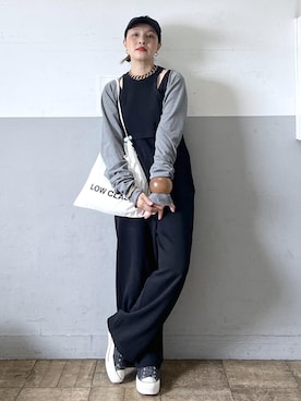 「アイテム（キャップ）」を使った、カワバタさん（レディース・166cm）の春コーディネート