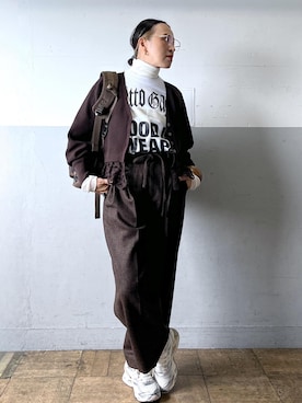 「ADAM ET ROPE'（アダムエロペ）の【MIZUNO(ミズノ)】WAVE PROPHECY LS（スニーカー）」を使った、カワバタさん（レディース・166cm）の冬コーディネート