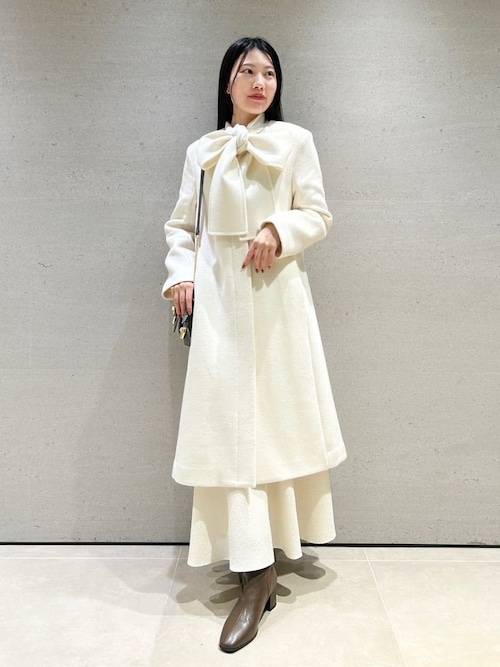 リボンストール付きノーカラーコート（ノーカラージャケット