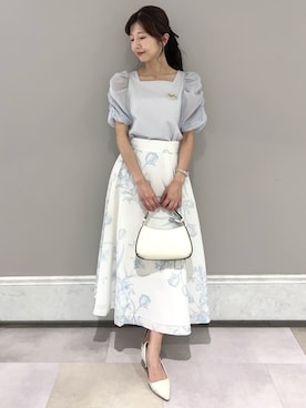 「アイテム（ブローチ/コサージュ）」を使った、CELFORDさん（レディース・158cm）の夏コーディネート