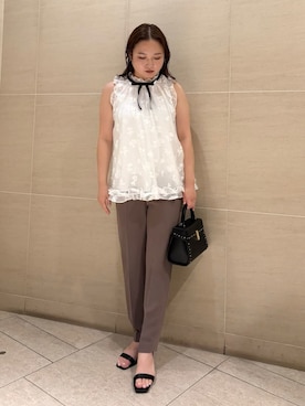 「CELFORD（セルフォード）のリュタンビジュースタッズポシェット（Ｍ）（ショルダーバッグ、ブラック系）」を使った、CELFORDさんの夏コーディネート