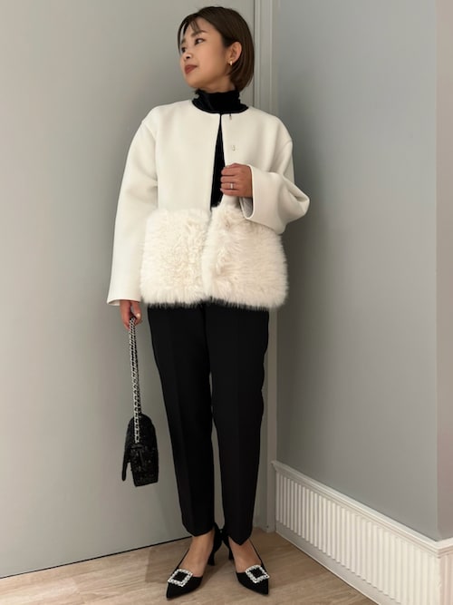 セルフォード 裾ファーポンチブルゾン ホワイト CELFORDCELFORDさんの