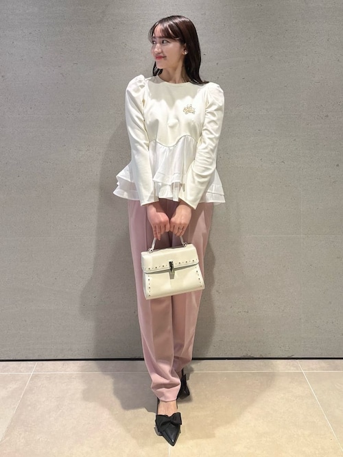 リュタン】ビジュースタッズポシェット（M）（ショルダーバッグ