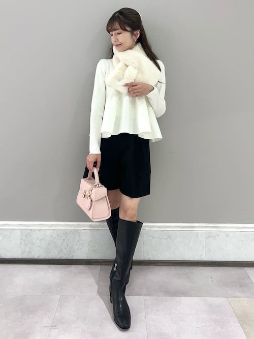 リュタン】ビジュースタッズポシェット（M）（ショルダーバッグ