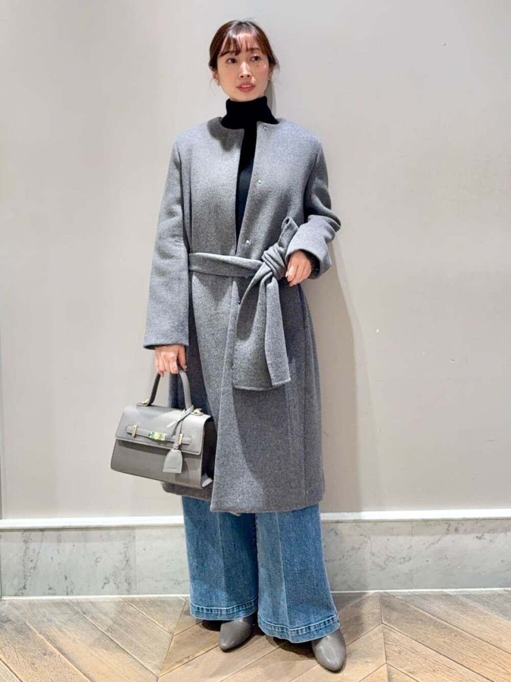 CELFORDのノーカラージャケットを使った人気ファッション