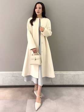 「アイテム（ノーカラーコート、ホワイト系）」を使った、CELFORDさん（レディース・157cm）の秋コーディネート