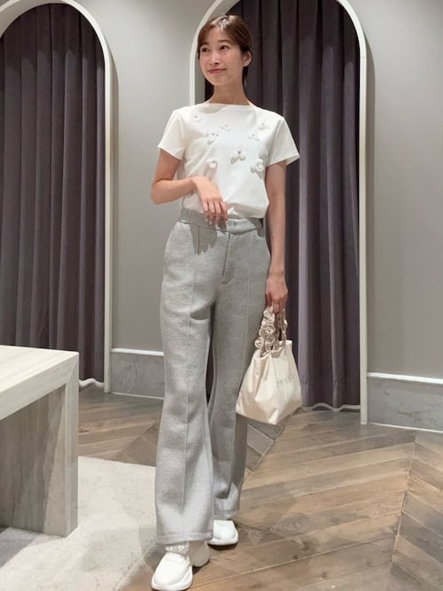 フラワーモチーフTシャツ（Tシャツ/カットソー）｜CELFORD（セル