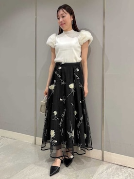 celford セルフォード HANAE MORIペタルスリーブニット BL CELFORD セルフォードHANAE MORIペタルスリーブニット BL