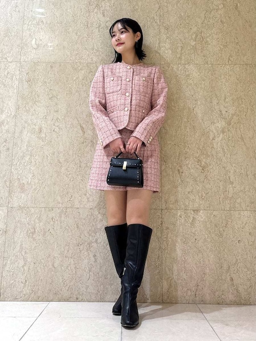 パイピングデザインツイードジャケット（ノーカラージャケット