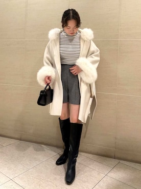 「アイテム（ポンチョ）」を使った、CELFORDさん（レディース・158cm）の秋コーディネート