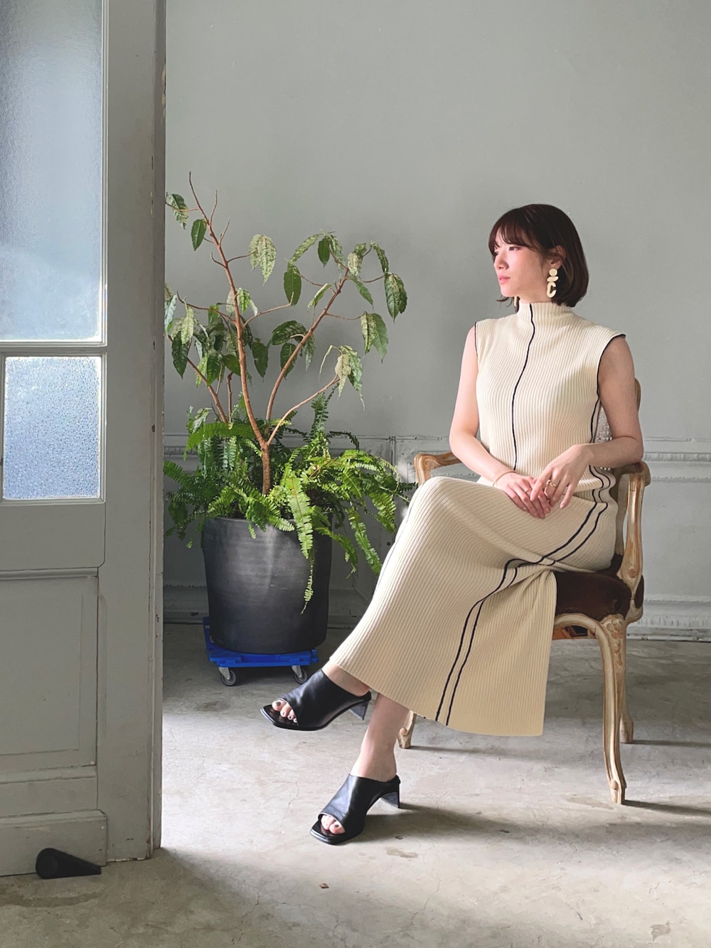 TODAYFUL（トゥデイフル）の「スティッチニットドレス（ワンピース