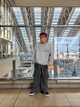 「DANKE SCHON（ダンケシェーン）のアイテム（スウェットパンツ）」を使った、田中理登さん（メンズ・164cm）の冬コーディネート