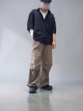 「Parts Lab.（パーツラボ）の【Parts Lab.】Herringbone Tuck Volume Pants / ヘリンボーンタックボリュームパンツ（その他パンツ、ブラウン系）」を使った、Konさん（メンズ・165cm）の夏コーディネート
