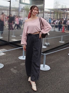 「肌見せ」｜「アイテム（スウェット）」を使った、ʜ ᴀ ʀ ᴜ ɴ ᴏ /プチプラコーデさん（レディース・164cm）の秋コーディネート